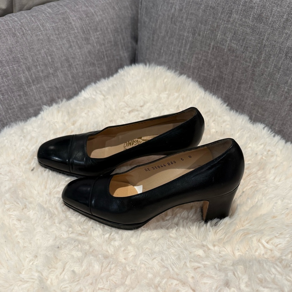Salvatore Ferragamo Black Leather Heels - Picture 3 of 6